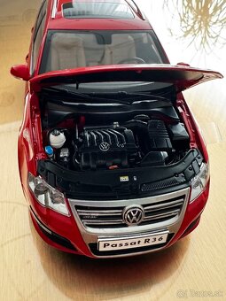 Vw passat R36 1:18 - 5