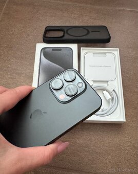 IPhone 15 Pro 256GB Black Titanium - 5