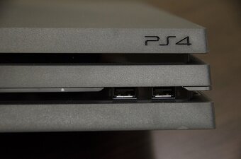 Ps4 PRO 1TB Black perfektný stav - 5