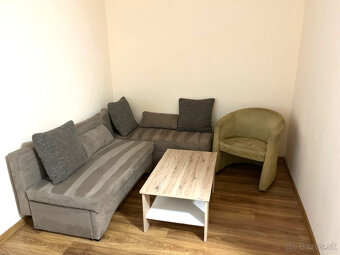 PREDAJ MENŠÍ 2 - IZBOVÝ BYT UL. KAMENNÁ - 5