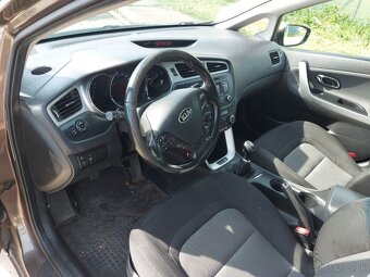 Kia Ceed Combi 2012 - 2017 náhradní díly - 5