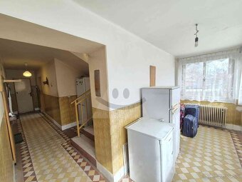 Priestranný 4-izbový dom s vedľajšou budovou Gabčíkovo - 5