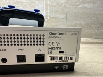 Microsoft Xbox One S 1TB - 5