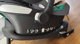 Cybex Aton B2 i-size + isofix základňa - 5