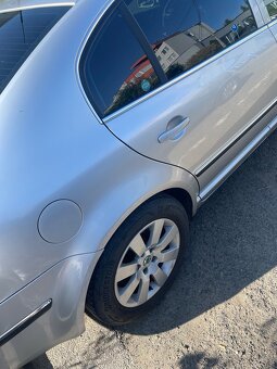 Skoda Superb 1 - 5