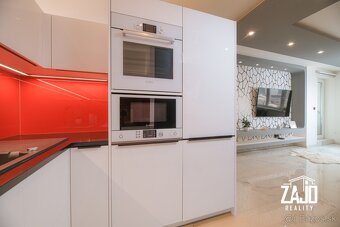 Moderný 3-izbový byt s dvomi loggiami a parkovaním v garáži - 5