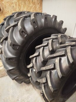 Pneumatiky na traktor Zetor.... - 5