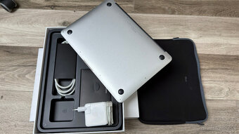 Macbook Air early 2014, 13-palcovy - 5