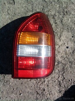 Predam na opel zafira predne a zadne svetla - 5