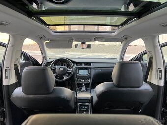 ŠKODA SUPERB 125kW 4X4 DSG - 5