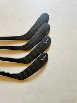Predám hokejky CCM AS-VI/VI PRO INT/SR nové - 5
