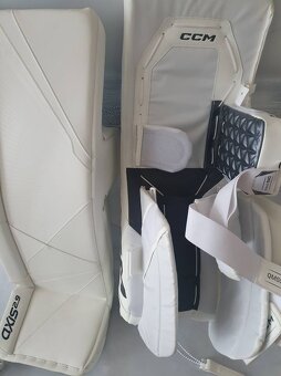 Brankárske betóny CCM AXIS2.9-34+1" nové - 5