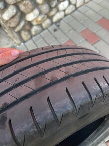 Pneumatiky R 17 215 x 60 - 5