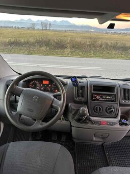 Peugeot Boxer 2.2 HDi 88 kW - 6 miest. dodávka, STK/EK 10/27 - 5