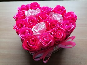 Darčekové boxy ruží - 5