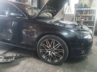 Predám Audi A4 B8 .S line. 2,0TDI 105kw 8a/t - 5