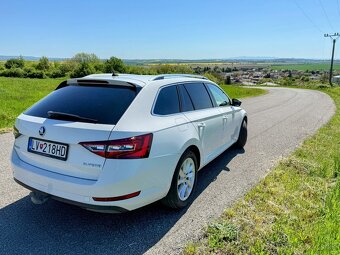 Škoda Superb 3 combi 2.0 TDi 110Kw - 5