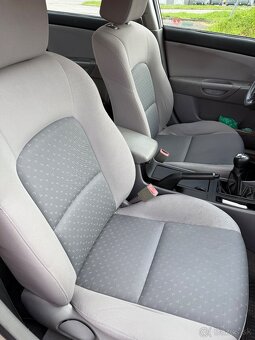 Mazda 3 - 5