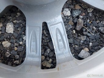 Dezent r17 5x114,3 - 5