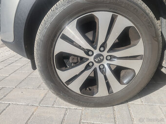 KIA SPORTAGE 1.7Crdi 85kw 6st manuál - 5