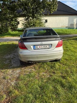 Mercedes-Benz C220 – benzín, r.v. 2003 automat - 5