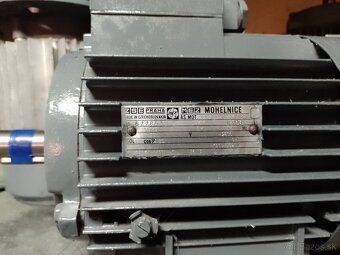Predám nový elektromotor na 230 V.Rezervovany. - 5