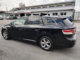 Toyota Avensis - 5