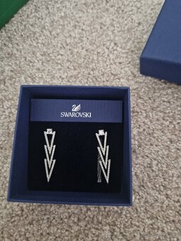 Swarovski - 5