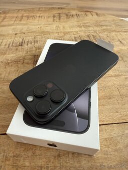 Apple iPhone 16 Pro 256GB Black Titanium, Záruka Nay 04/2027 - 5
