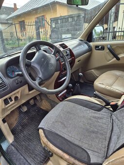 Nissan Terrano II. - 5