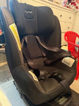 Nuna autosedačka PRYM 2021 caviar (3185.003) - 5