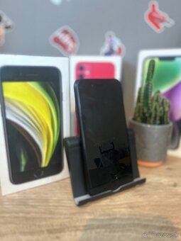 iPhone SE 2020 – 64GB - 5