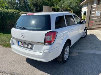 Opel Astra 1.7CDTi - 5