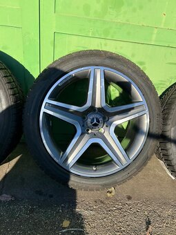 Zimná sada disky Mercedes GLA, r19, 235/45R19 - 5