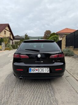 ALFA ROMEO 159 SPORTWAGON 1,9 DIESEL MANUÁL - 5