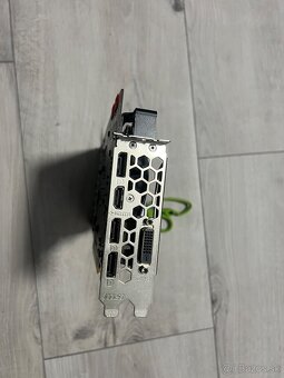 MSI GTX 1080 ARMOR 8GB - 5