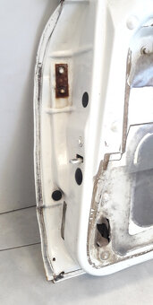 BMW 3 E30 Zadné dvere - 5