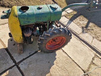 Traktor Pf-62 - 5