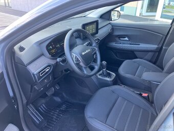 Dacia Jogger Expression Hybrid 140 7 miest - 5