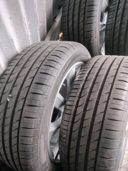 4ks alu disky orig. Škoda 5x100 R17 zanovne pneu 205/55 r17 - 5