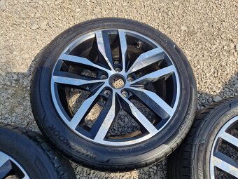 Alu disky vw s pneu 5x112 225/45 ZR17 - 5