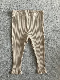 Tepláky s aplikáciou a legíny - 5