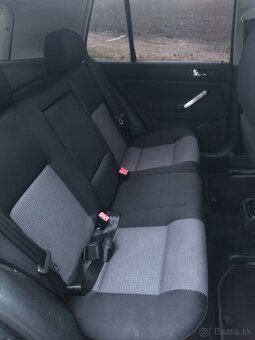 Predám Volkswagen Golf IV - 5