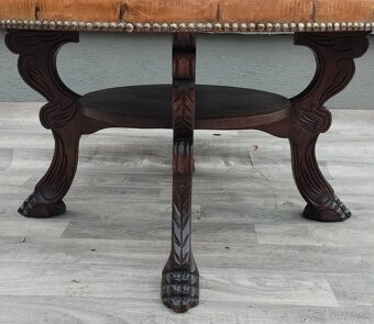 Stolík konferenčný z dreva a patinovanej koňakovej kože. - 5