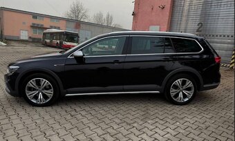 Volkswagen Passat Alltrack 2.0 TDI 4Motion - 5