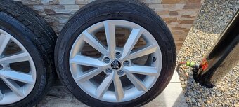 Predám orginal Skoda elektrony 5JA 601 025B , 5x100 r16 - 5