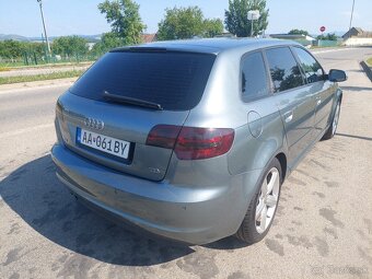 Audi A3 2.0 TDI DPF Ambiente S tronic - 5