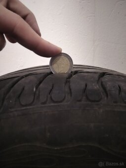 Pneu 215/55 r16 - 5