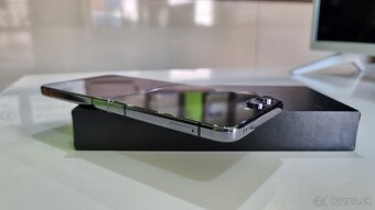 Samsung Galaxy Z Flip 5 8/256GB - 5