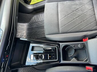 VW Golf 8 Variant - 5